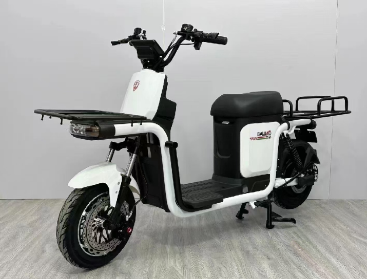 Electric cargo motorcycle