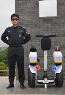 Police patrol car lithium battery electric vehicle balance car