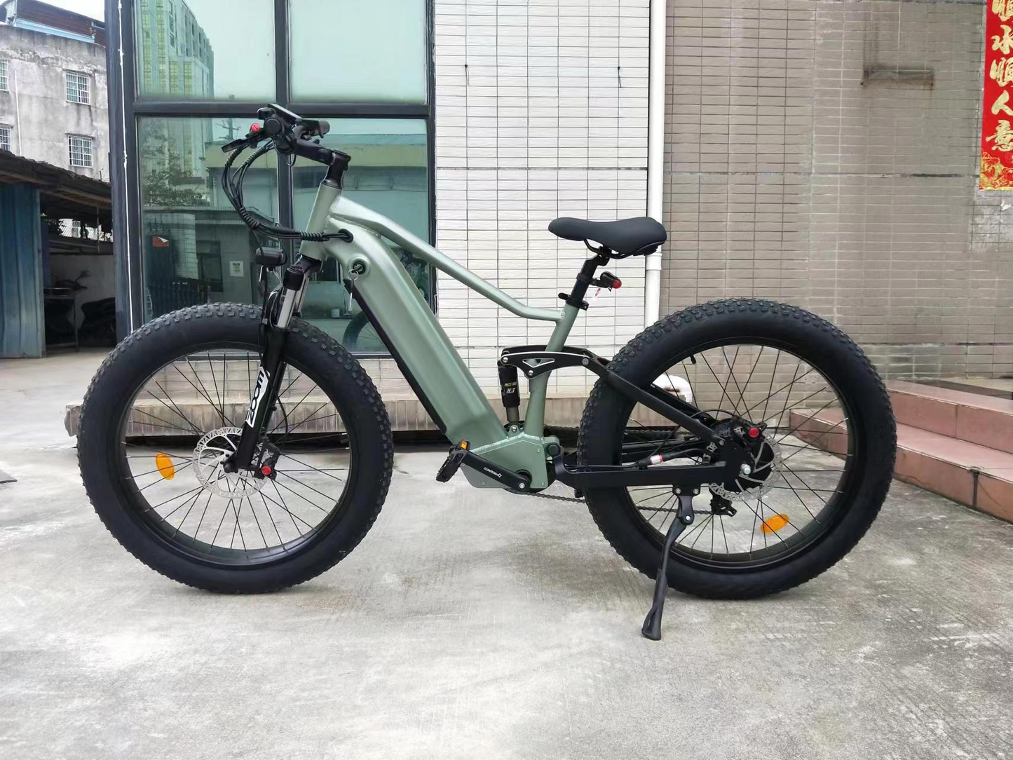 Mini outdoor electric bicycle